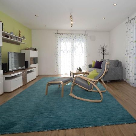 16Lilien Apartmentwohnung Waiblingen  Esterno foto