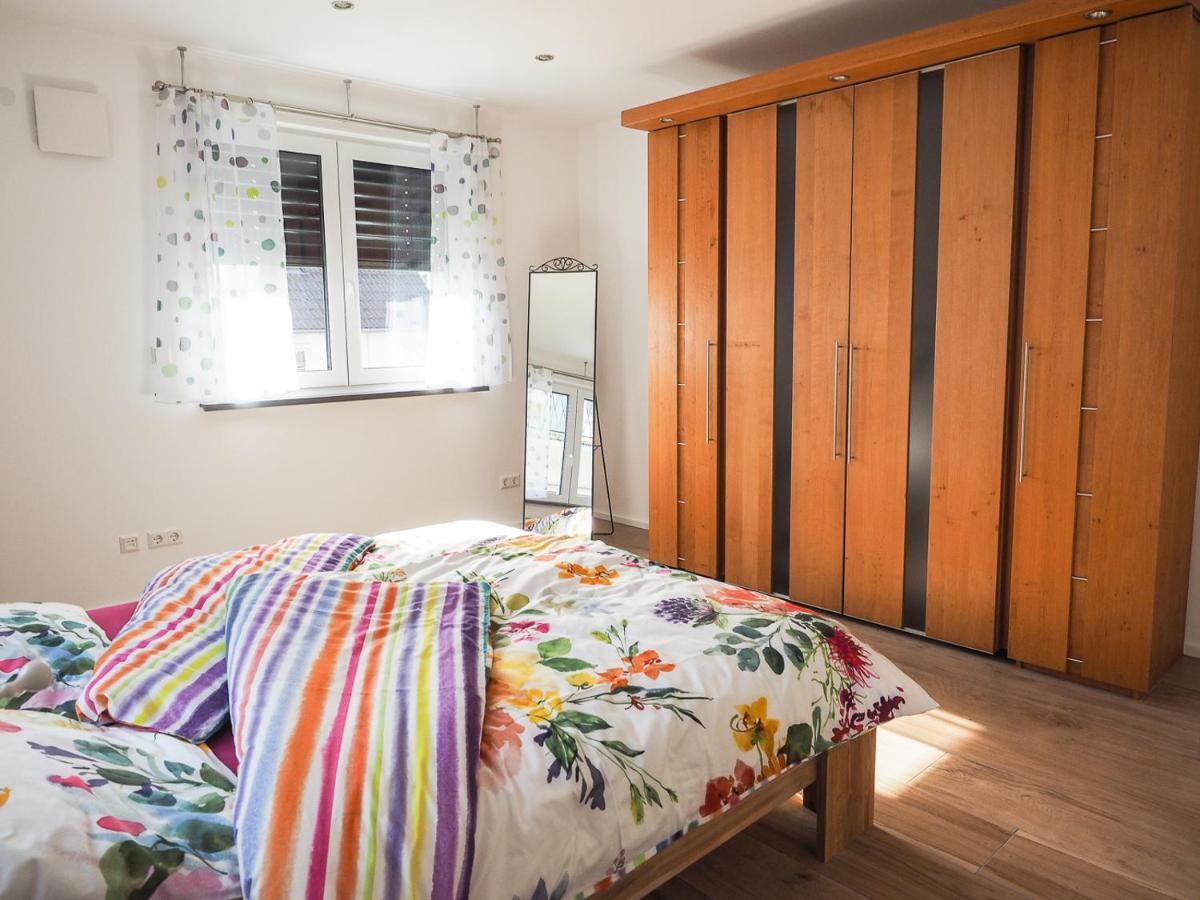 16Lilien Apartmentwohnung Waiblingen  Esterno foto